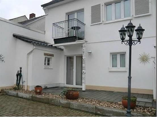 Hotel Garni Jacobs Bonn Bagian luar foto