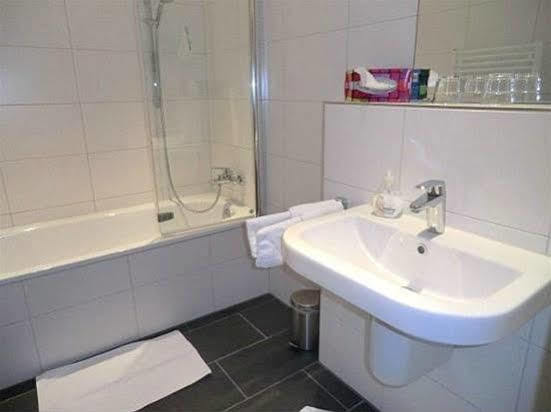 Hotel Garni Jacobs Bonn Bagian luar foto