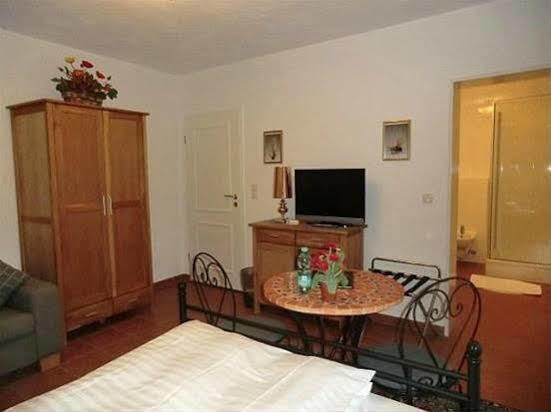 Hotel Garni Jacobs Bonn Bagian luar foto